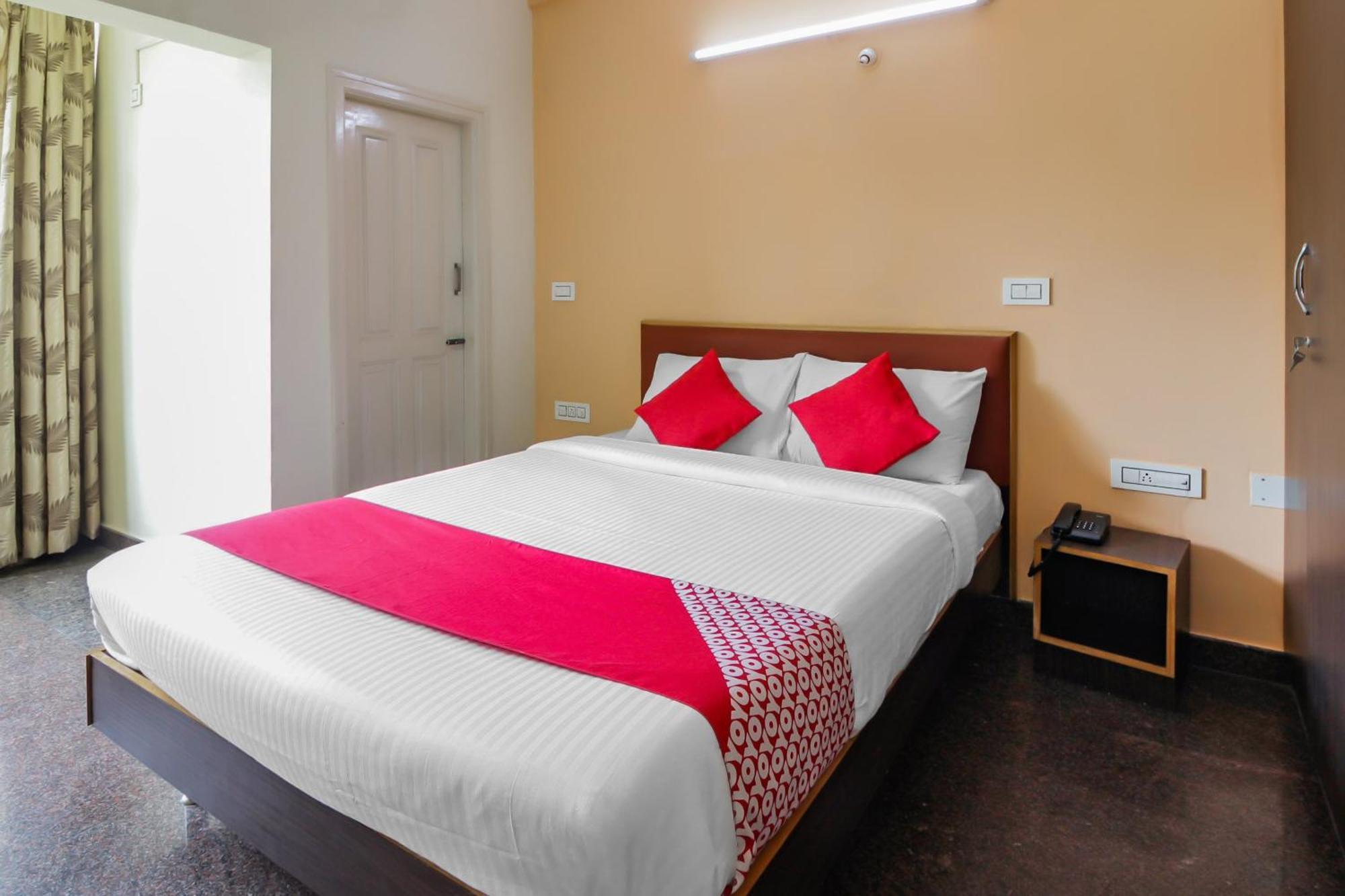 Collection O The Olive Shine Hotell Mysore Eksteriør bilde